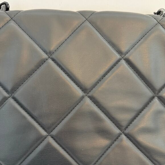 Badgley Mischka Vegan Leather Quilted Purse Shoulder Hand Bag Black Link Chain - Picture 3 of 9